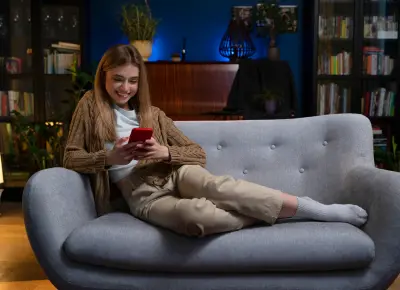 Smartphone with Personalized App UI on Screen